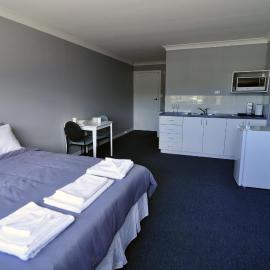 Bribie Island Square, hotel en Bongaree