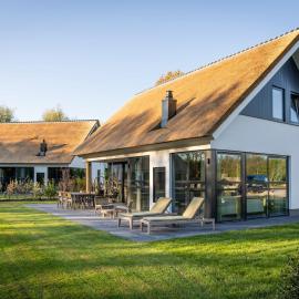Luxury Villa Retreat in Texel, hotel a De Cocksdorp