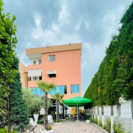 Vila 125 Apartments & Restaurant