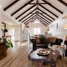 Maison Magnolia; Character Townhouse in the centre of Margaret River, ξενοδοχείο σε Margaret River Town