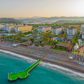 Meryan Hotel - Ultra All Inclusive, hotelli kohteessa Okurcalar