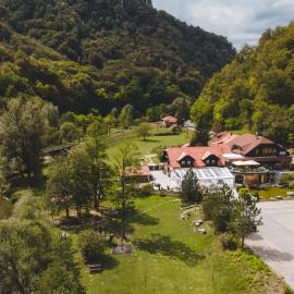 Guesthouse Villa Zelenjak Ventek، فندق في Kumrovec