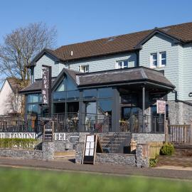 Loch Lomond Hotel, hotel em Balloch