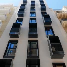 Eleven by Warren Collection, hotel v mestu Sliema