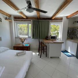 Marbnb Appartamenti Ponza Centro porto Casa Luisa