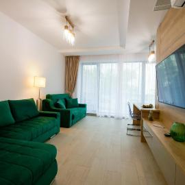 Green Luxury Apartment Lake On