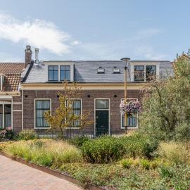 Fika, hotel in Renesse
