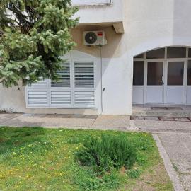 Apartment Oliva, hotel a Knin (Tenin)
