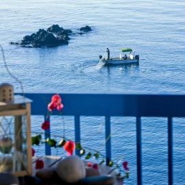 Mourayio Apartments: Pomos şehrinde bir otel