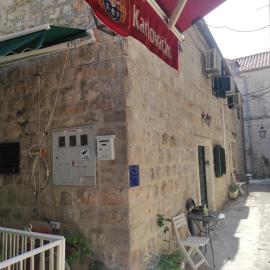 Apartments RGETO, hotel in Ston