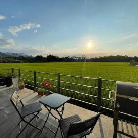 Sunrise Inari B&B, hotel v destinaci Dongshan