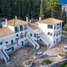 Villa Evgenia، فندق في Yenion