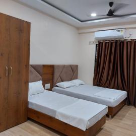 Kshipranjali Divine Home Stay, hotel in Ujjain