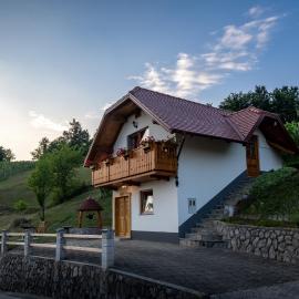 Vineyard Cottage Krivic, hotel a Trebelno