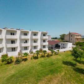 Hotel Velipoja Village, hotel a Velipojë