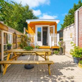 칼란트소그에 위치한 호텔 Tiny House In Ons Tuintje - Callantsoog aan Zee