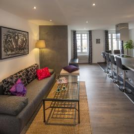 Les Loges du Chateau, מלון בסברן