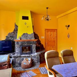 Turbacz pokoje gościnne, hotel in Ochotnica Górna
