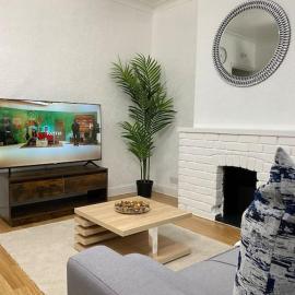 House in Medway, hotel i Gillingham