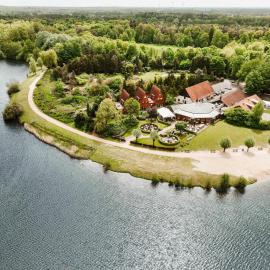 Appartementhotel Seeblick: Gronau şehrinde bir otel