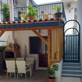 Apartments with parking space Baska Voda, Makarska - 2609, hotel in Baška Voda