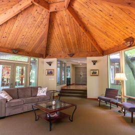 Bridle Trails Treehouse