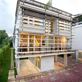 Ecoloft Jababeka Golf, hotel en Cikarang