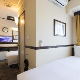 Toyoko Inn Osaka Shinsaibashi Nishi