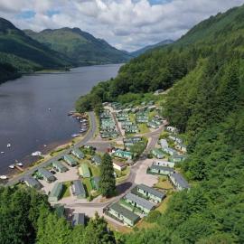 Loch Eck Holiday Park, hotel a Coirantee