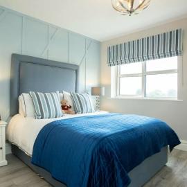 Louth Village Wedding Accommodation with Gym B&B, Hotel in Lú
