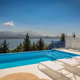 Villa Giasemi-Iris sunset villas