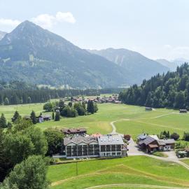 Wohlfühlhotel Frohsinn, hotel v destinaci Fischen