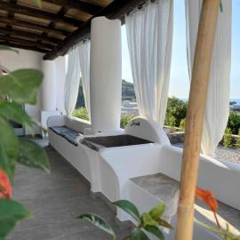 Casa Rina, in centro a Malfa