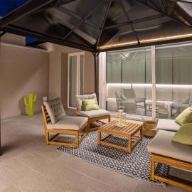 Car.Ma - comfy rooms, hotel in Porto SantʼElpidio