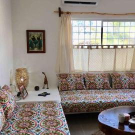Casita Colibrí - An eco chic house, hotell i Mahahual