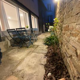 Ty Guenhaël petite maisonnette avec extérieur intra-muros proche port de Vannes