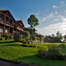 The Lodges at Cresthaven, Hotel in Lake George
