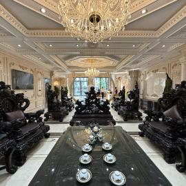 Kinh Bắc Palace Hotel، فندق في Bồ Sơn