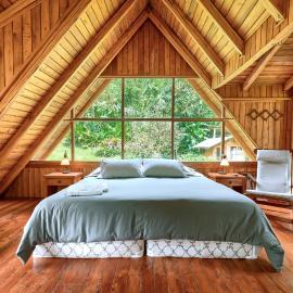 La Providencia Lodge, hotel u gradu Mindo