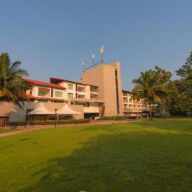 Signature Club Resort, hotel in Devanahalli-Bangalore