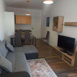 Lovely new apartment near the historic center.
