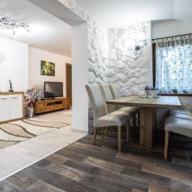 Barackvirág Apartmanház, hotel din Pécs