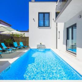 Studio Villa Valla-Adults Only-Pool & free Bikes