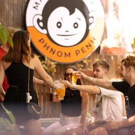 Mad Monkey Hostel Phnom Penh, מלון בפנום פן