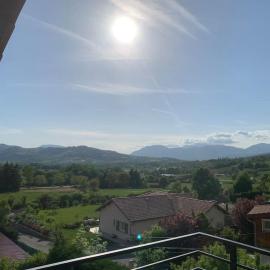 Location T4 entre Lac & Montagne
