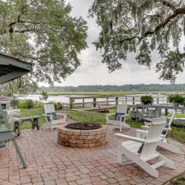 Secluded Birders Paradise: Fishing Dock & Fire Pit, hotel din Fernandina Beach