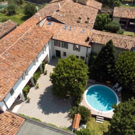 Corte Martinola bed&breakfast in Franciacorta, ξενοδοχείο σε Ome