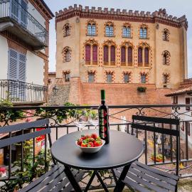 CasaCastello Barolo, хотел в Бароло