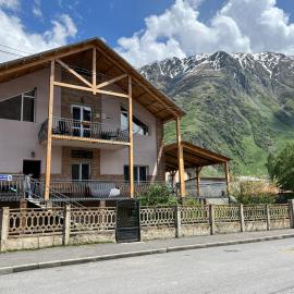 Guest House 15, ξενοδοχείο σε Kazbegi