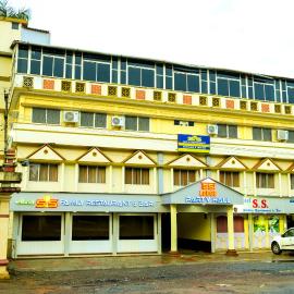 S S RESIDENCY – hotel w mieście Padubidri